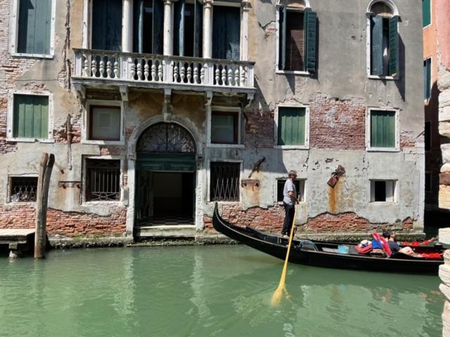 San Marco Apartment With Canal View Venice Exterior photo